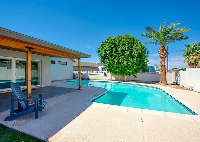 Beautiful Pool By Old Town, Sleep 14! Scottsdale