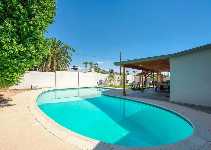 Holiday home Beautiful Pool By Old Town, Sleep 14! Scottsdale